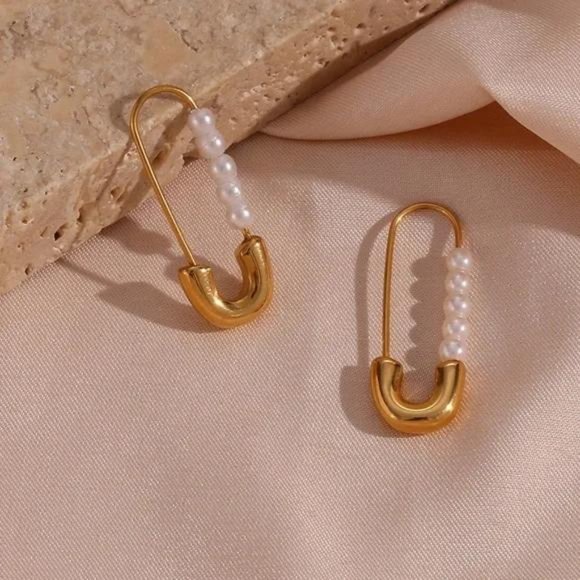 New 18K Gold Pearl Minimalist Earrings, NICE EARRINGS, CUTE EARRINGS - Picture 4 of 8
